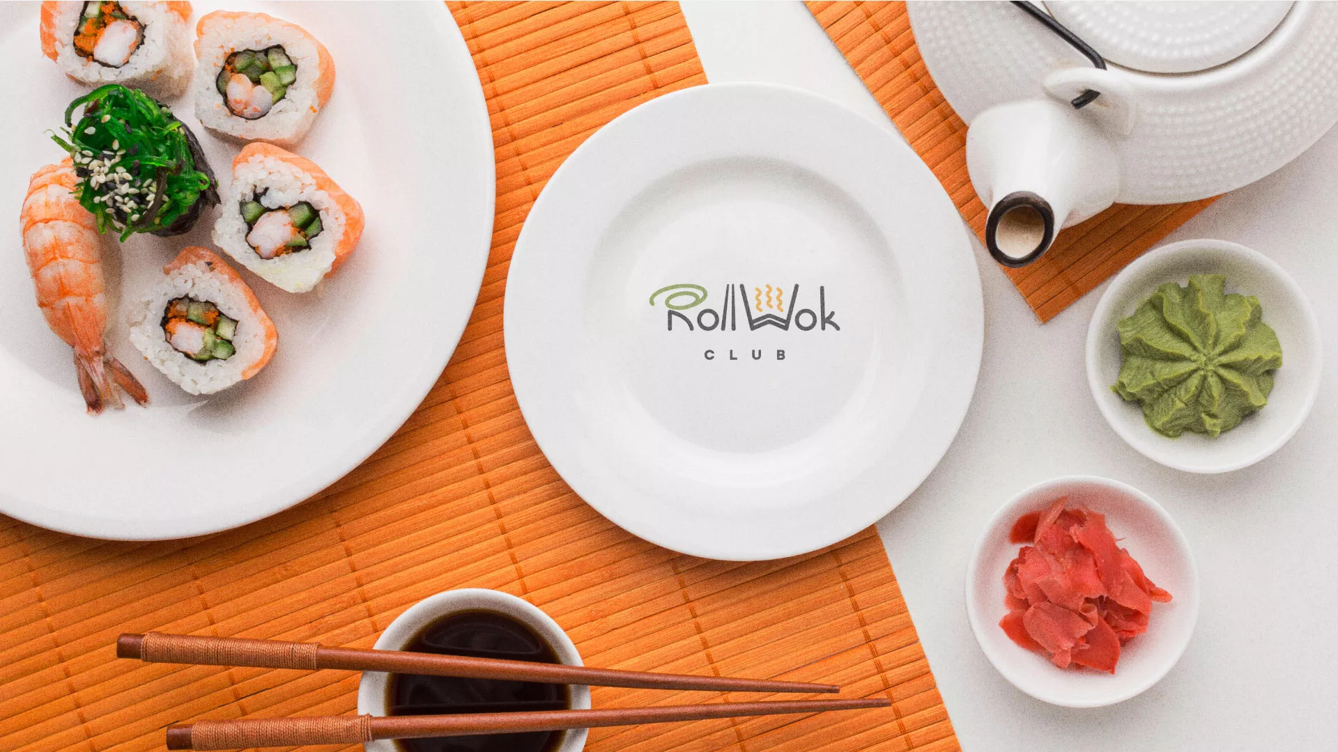 Разработка логотипа и фирменного стиля суши-бара «Roll Wok Club» в Киреевске